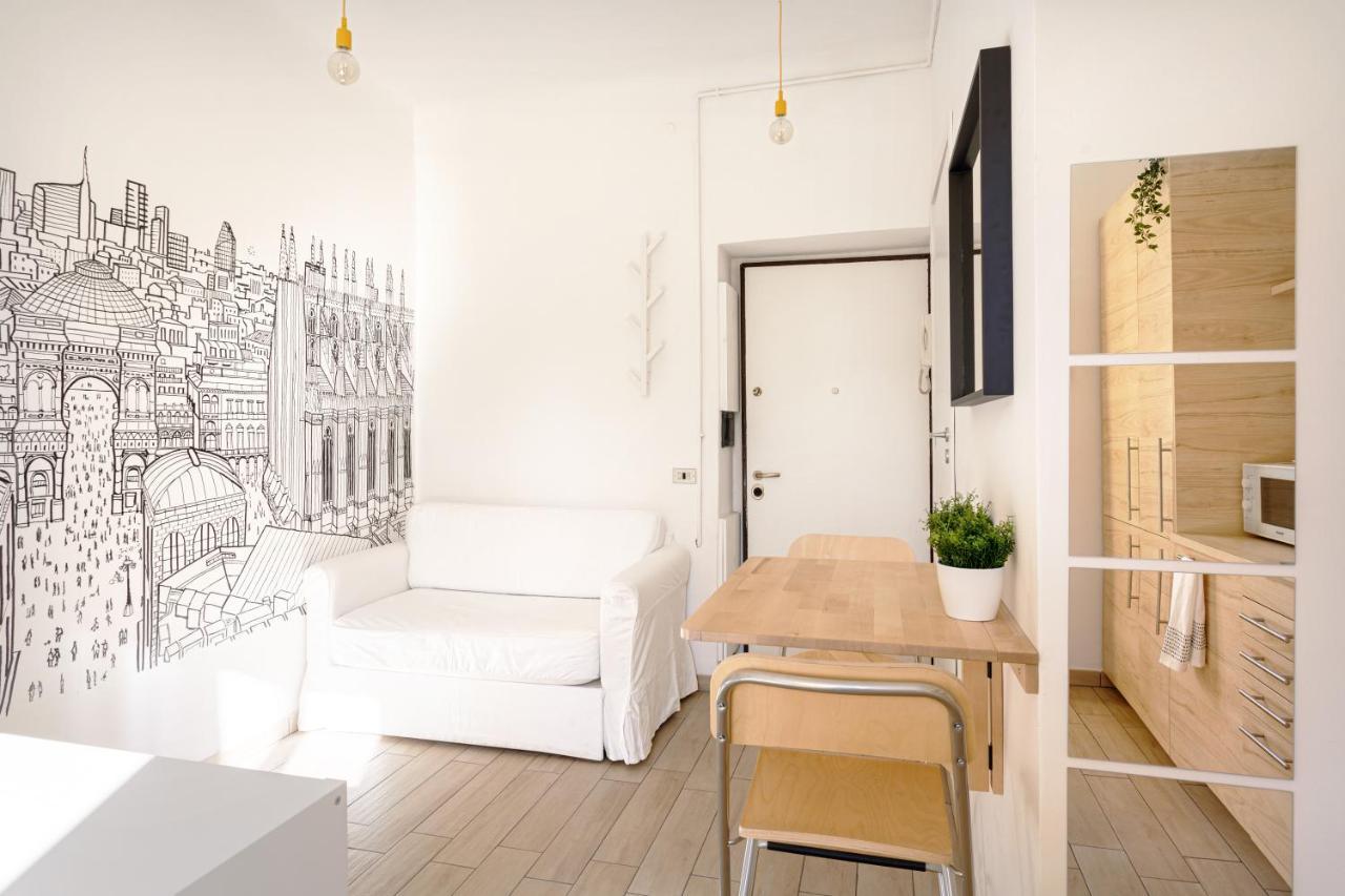 A Yellow Touch - Modern Studio In Isola Milano Eksteriør billede